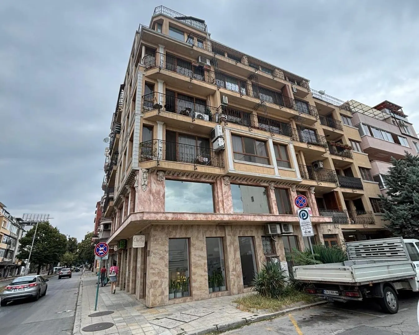 Apartmán Urban Retreat - До Община Варна